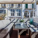 Peaceful Modern 2 Bedroom Apartment In Aloha Pueblo With View Over The Pool